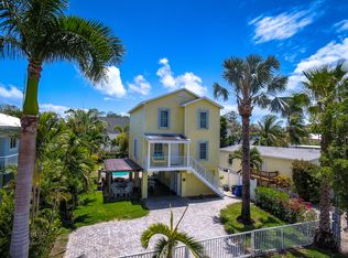 925 Plantation Rd, Key Largo, FL 33037