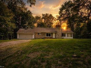 900 State Mill Rd, Akron, OH 44319
