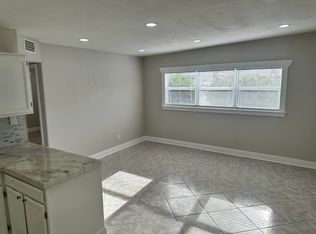 5224 100th Way N, Saint Petersburg, FL 33708