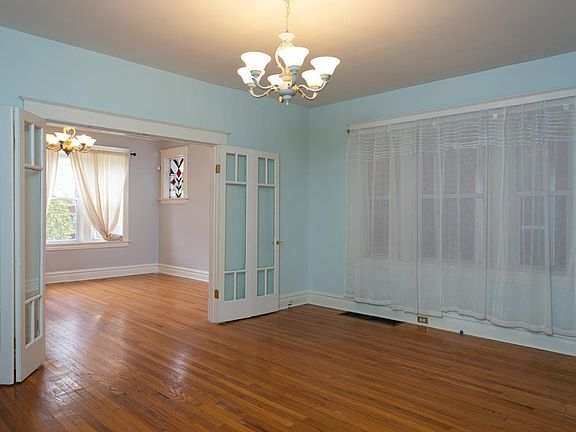 3rd image of 4108 Juniata St