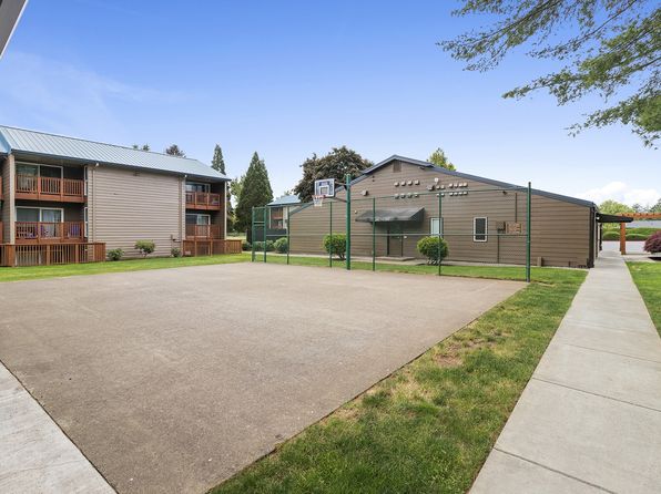 2950 NE 23rd St APT 150