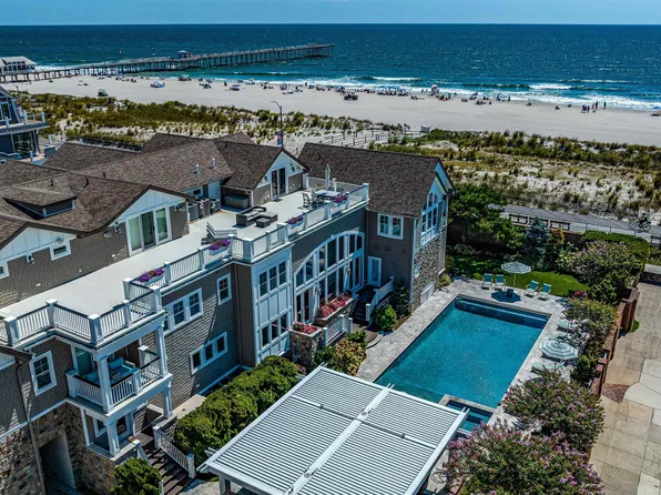 114 S Princeton Ave, Ventnor, NJ 08406