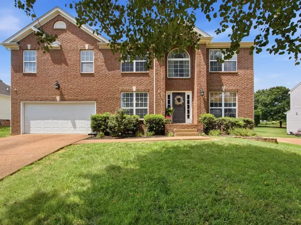 2923 Burtonwood Dr, Spring Hill, TN 37174