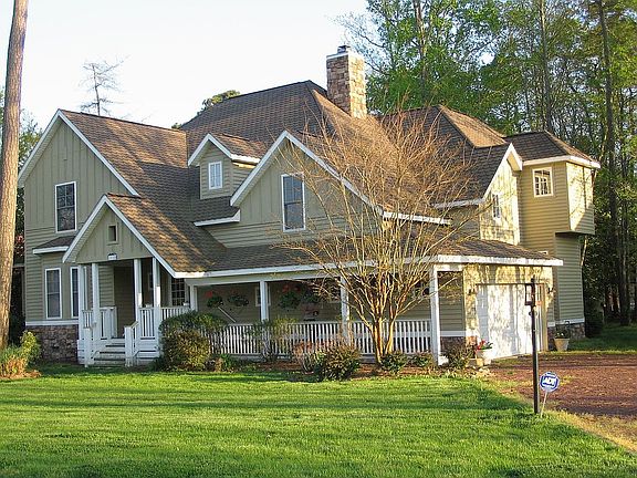 One of A Kind Custom Home 1.5 Miles From Beach