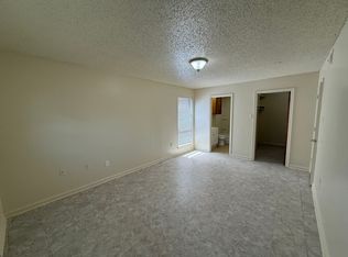 8749 Granite Dr #B, Baton Rouge, LA 70810
