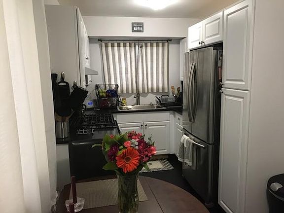 2nd image of 157 Cotter Ave