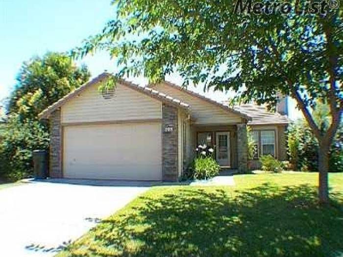 1st image of 8299 Arroyo Vista Dr