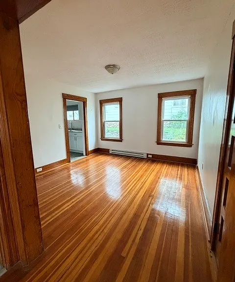 84 Putnam St — Photo 3