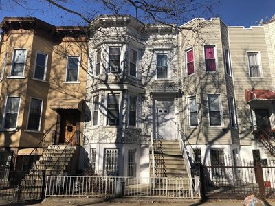 1257 Hancock St, Brooklyn, NY, 11221