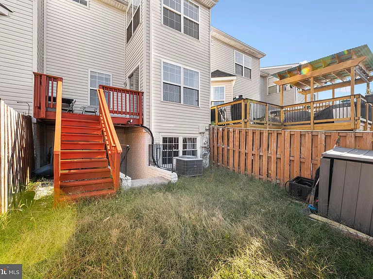 3343 Cape May Ct — Photo 43