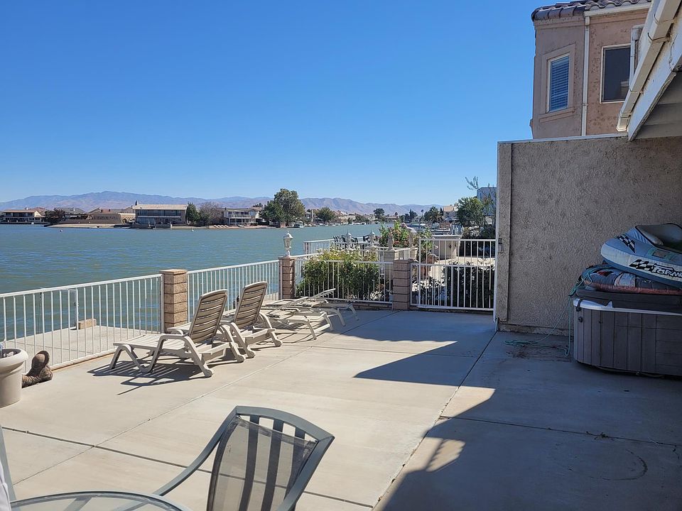 2nd image of 13865 Spring Valley Pkwy