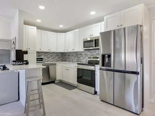 94 Hastings, West Palm Beach, FL 33417