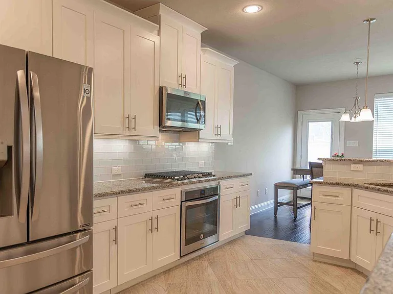 3064 Galveston St — Photo 7