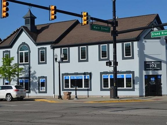 3rd image of 102 E Grand River Ave