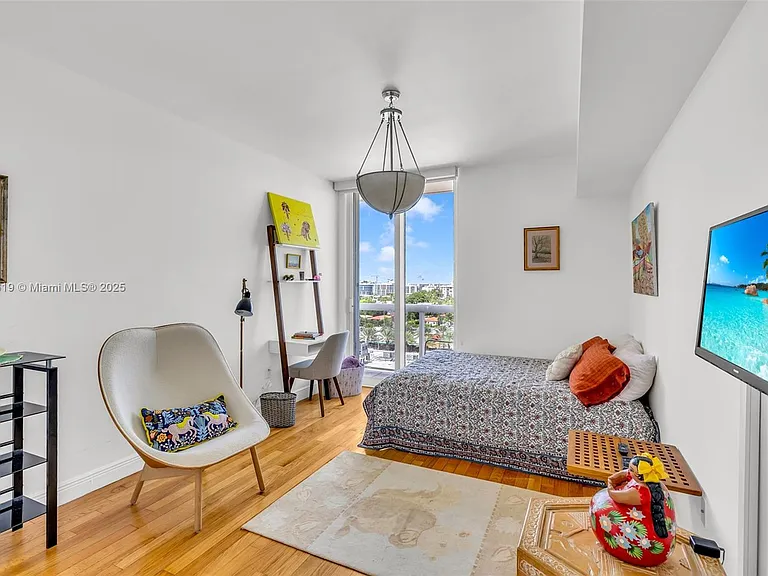 9559 Collins Ave #S8-G — Photo 32