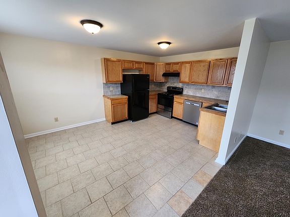 2nd image of 701 Cripple Creek Dr