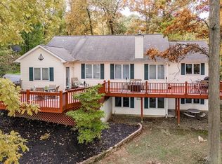 35 Ln 152 Crooked Lk, Angola, IN 46703