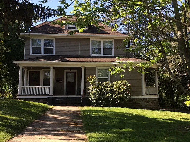 49 Broad St #1 — Photo 1