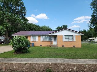 404 N Main St, Ridgely, TN 38080
