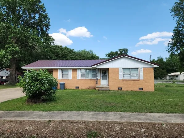 404 N Main St, Ridgely, TN 38080