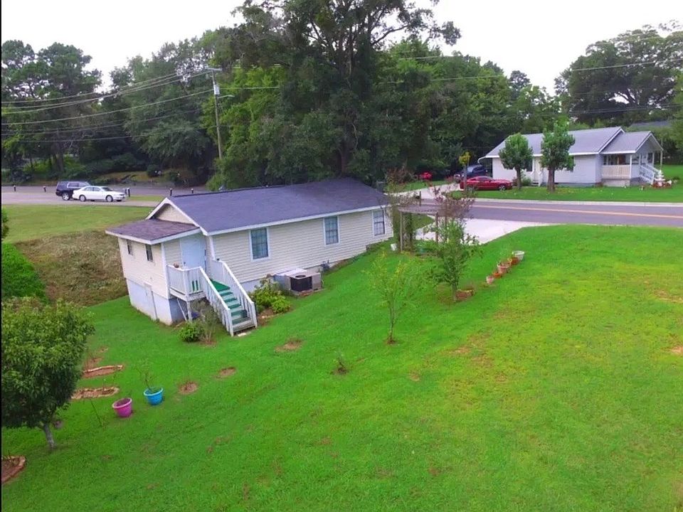 920 Straight St, Dalton, GA 30721 Zillow