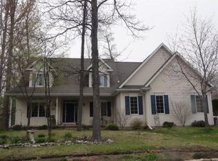 2208 Peters Rd, Kaukauna, WI 54130