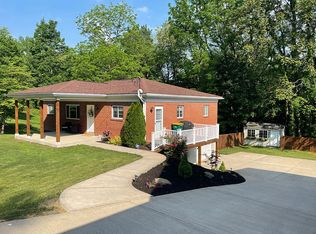 128 Maple St, Canonsburg, PA