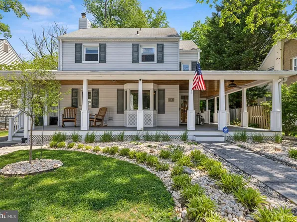 120 W Marshall St, Falls Church, VA 22046