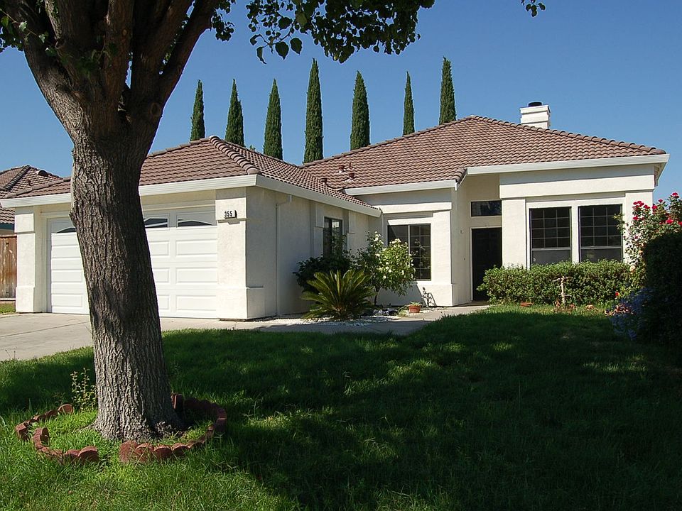 1st image of 355 Pepperwood Ct