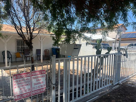 2nd image of 1220 S 10TH Avenue