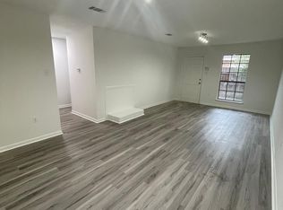 6124 Parkforest Dr #B, Baton Rouge, LA 70816