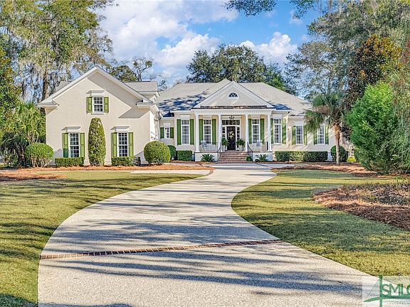 3rd image of 2 Lakewood Court