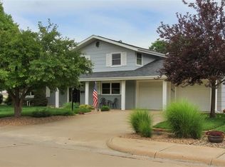 317 Skyline Ct, Hays, KS 67601