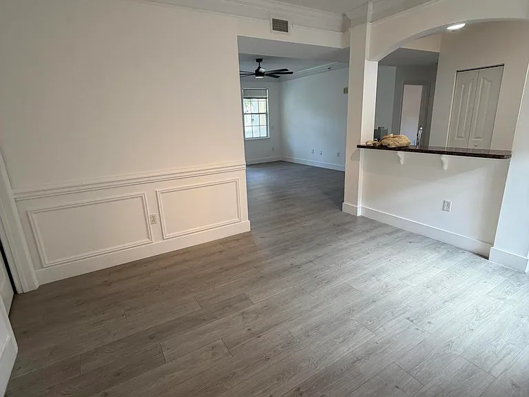 275 Murcia Dr #208 — Photo 40