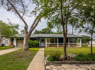 267 Brettonwood Dr, San Antonio, TX 78218