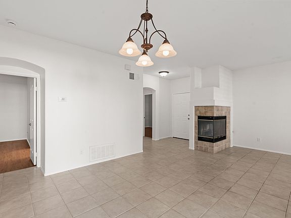 5th image of 1898 Matin Cir Unit 189