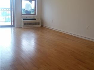 720 6th Ave, Brooklyn, NY 11215