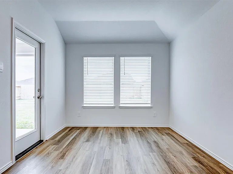 15056 Ashton Meadows Dr — Photo 19