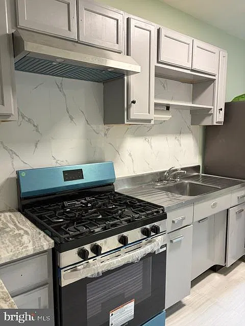 2 bed, 1.0 bath, 1156 sqft, $2,000 — Photo 4