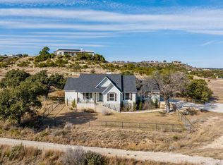 31 Soaring Eagles Dr, Fredericksburg, TX 78624