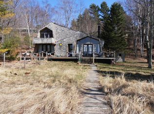 4066 Clubhouse Pkwy, Manistee, MI 49660
