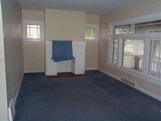 5th image of 7419 Newport Ave