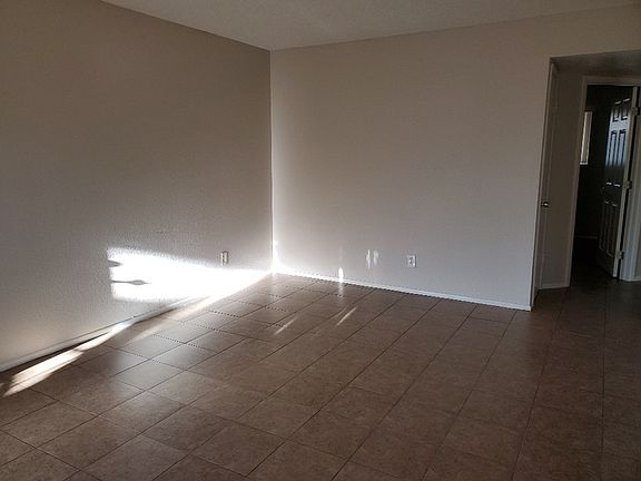 4th image of 1762 E 6th Ave