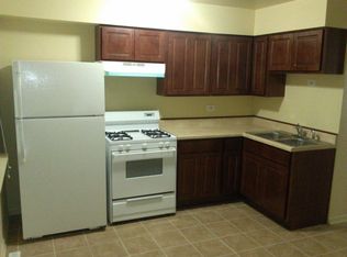 1038 W Marquette Rd, Chicago, IL 60621