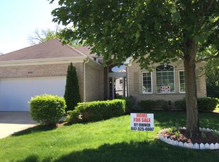 2042 Clearwater Way, Elgin, IL 60123
