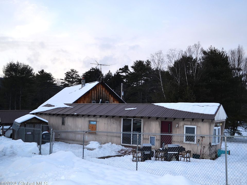 926 E Schroon River Road, Diamond Point, NY 12824 MLS 202410504 Zillow