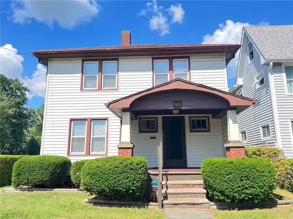 966 Berwin St, Akron, OH 44310