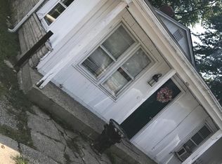 8519 County Line Rd, Sellersburg, IN 47172