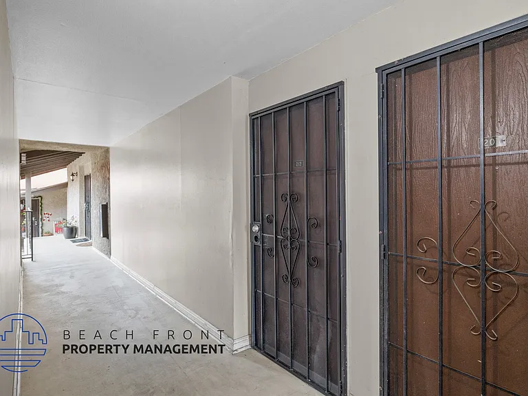 11330 La Mirada Blvd. — Photo 9