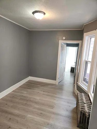 426 Woodward St #1F Photo 1